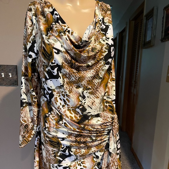 Vintage Essentials by Milano Shirt - Picture 2 of 5